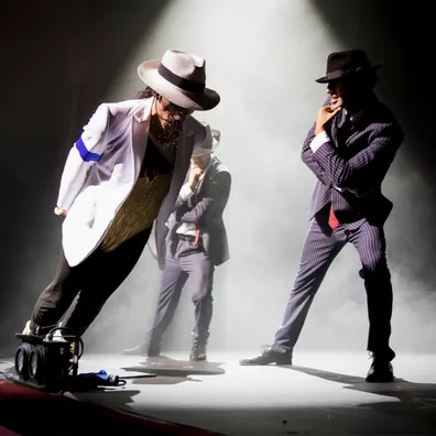 AMAZING MICHAEL JACKSON